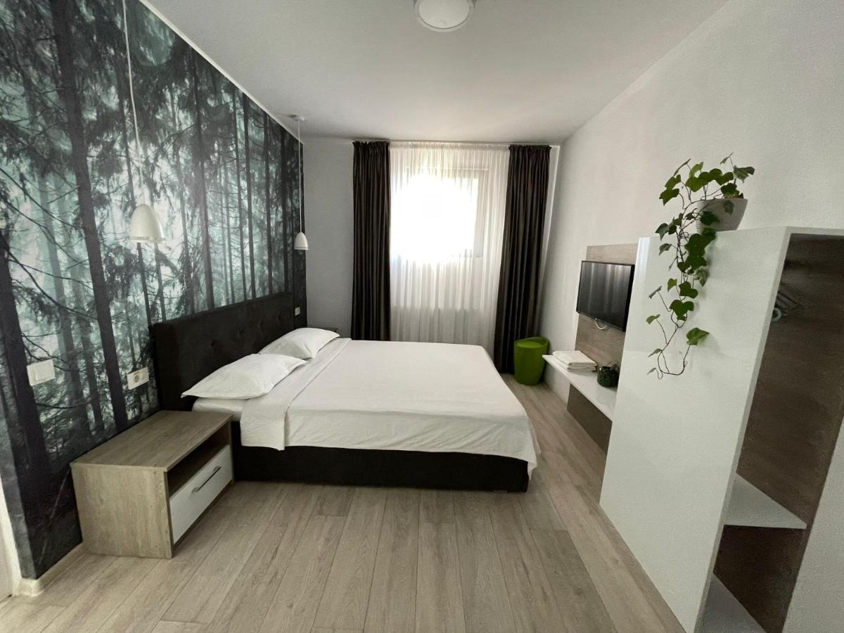 Pensiunea Prestige House Curtea de Argeş Екстериор снимка