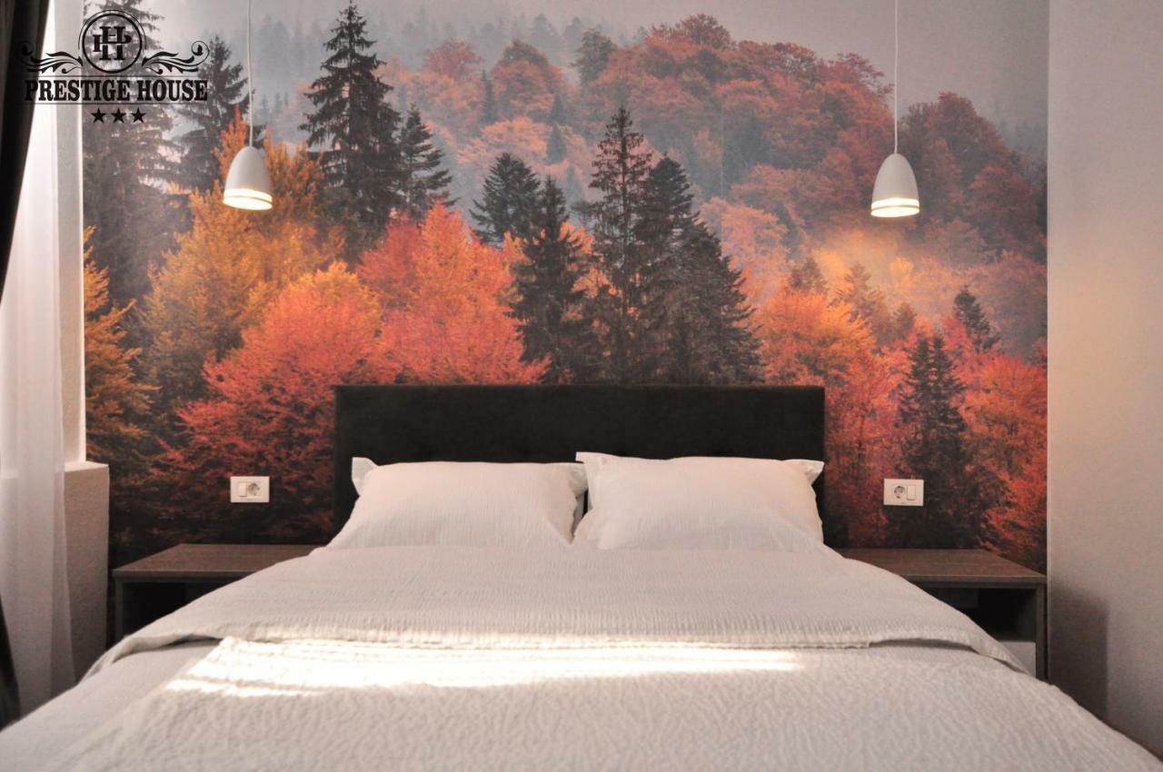 Pensiunea Prestige House Curtea de Argeş Екстериор снимка